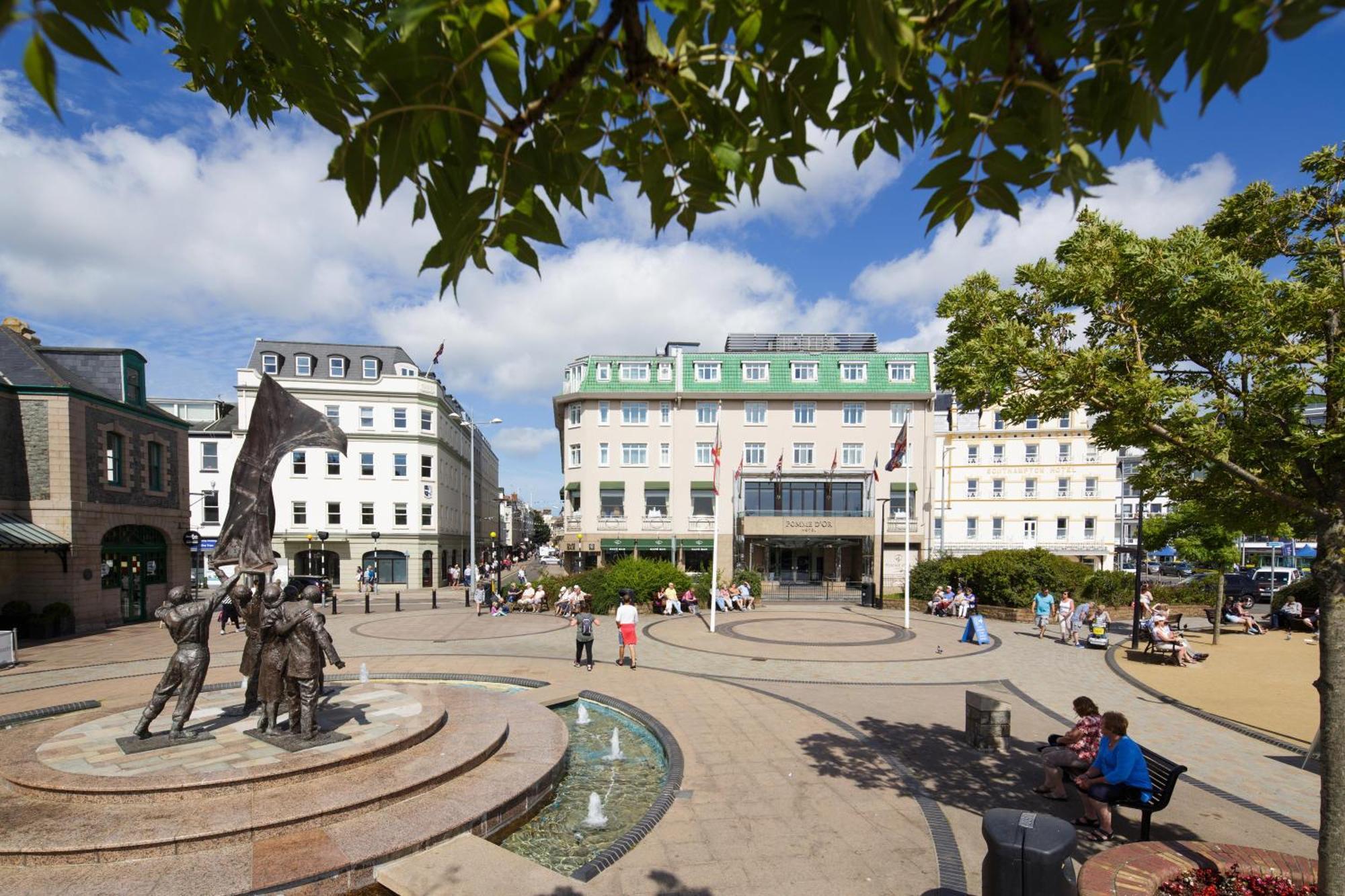 Pomme d'Or Hotel Saint Helier Jersey Exterior foto